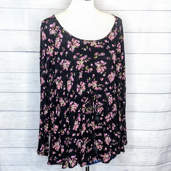 torrid Tops - TORRID Black Floral Long Sleeve Draw String Tunic